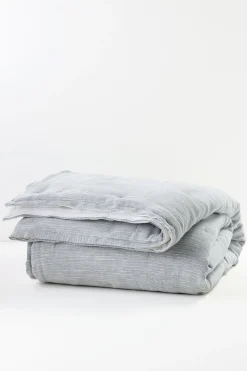 Evie Textured Comforter