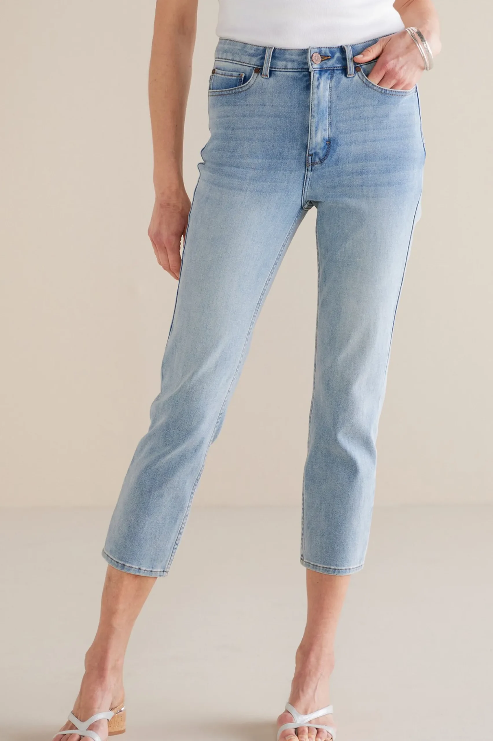 Petites Ultimate Denim Slim Leg Crop Jeans